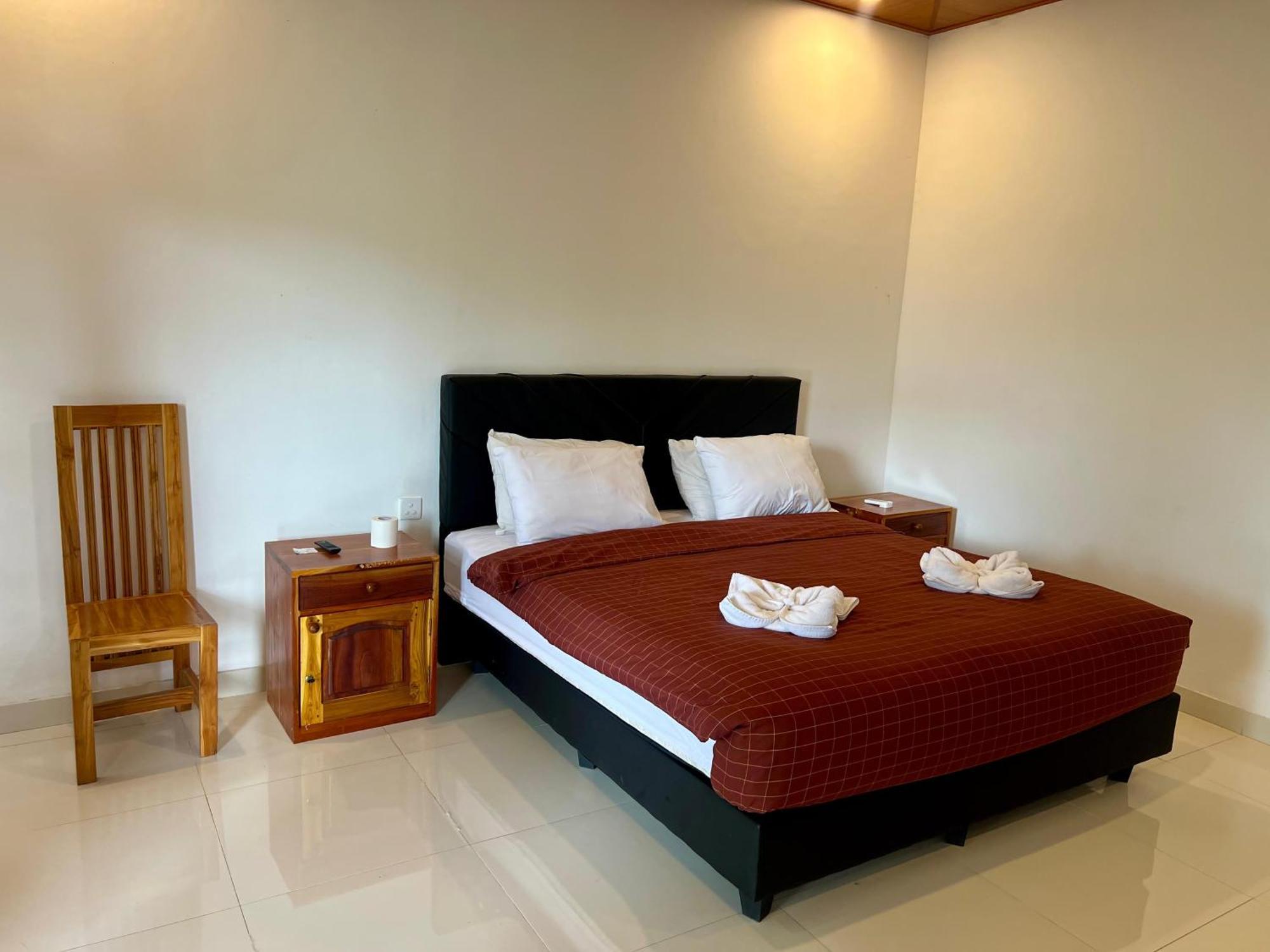 Pohon Purba Resort & Restaurant Labuhan Pandan Exterior foto